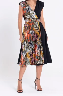 Elif Köse Sleeveless Print Panel Dress Black