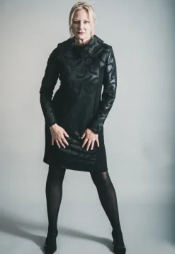 ELSEWHERE HANTAS LAKE FITTED DRESS BLACK