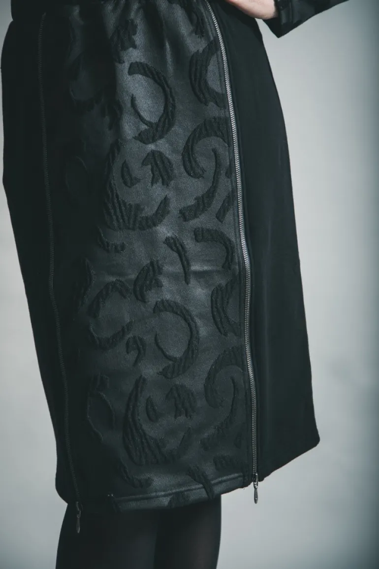 ELSEWHERE HANTAS LAKE ZIP STRAIGHT SKIRT BLACK