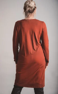 ELSEWHERE LONG SLEEVE SHIFT JERSEY DRESS SPICEY