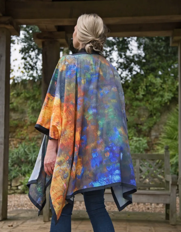 MID LENGTH KIMONO - BEECH TREE REFLECTIONS