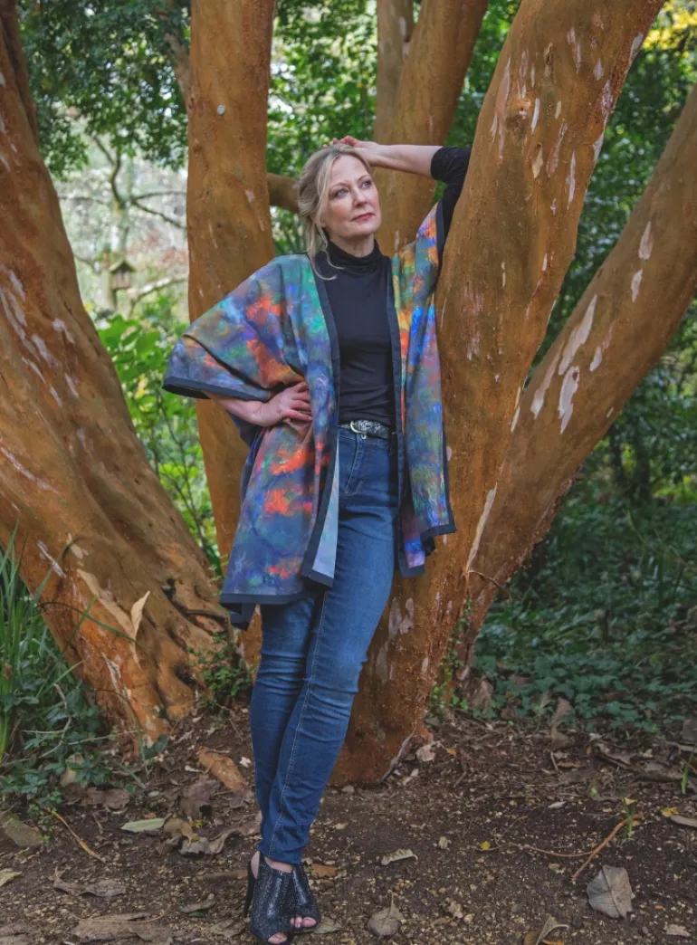 MID LENGTH KIMONO - BEECH TREE REFLECTIONS