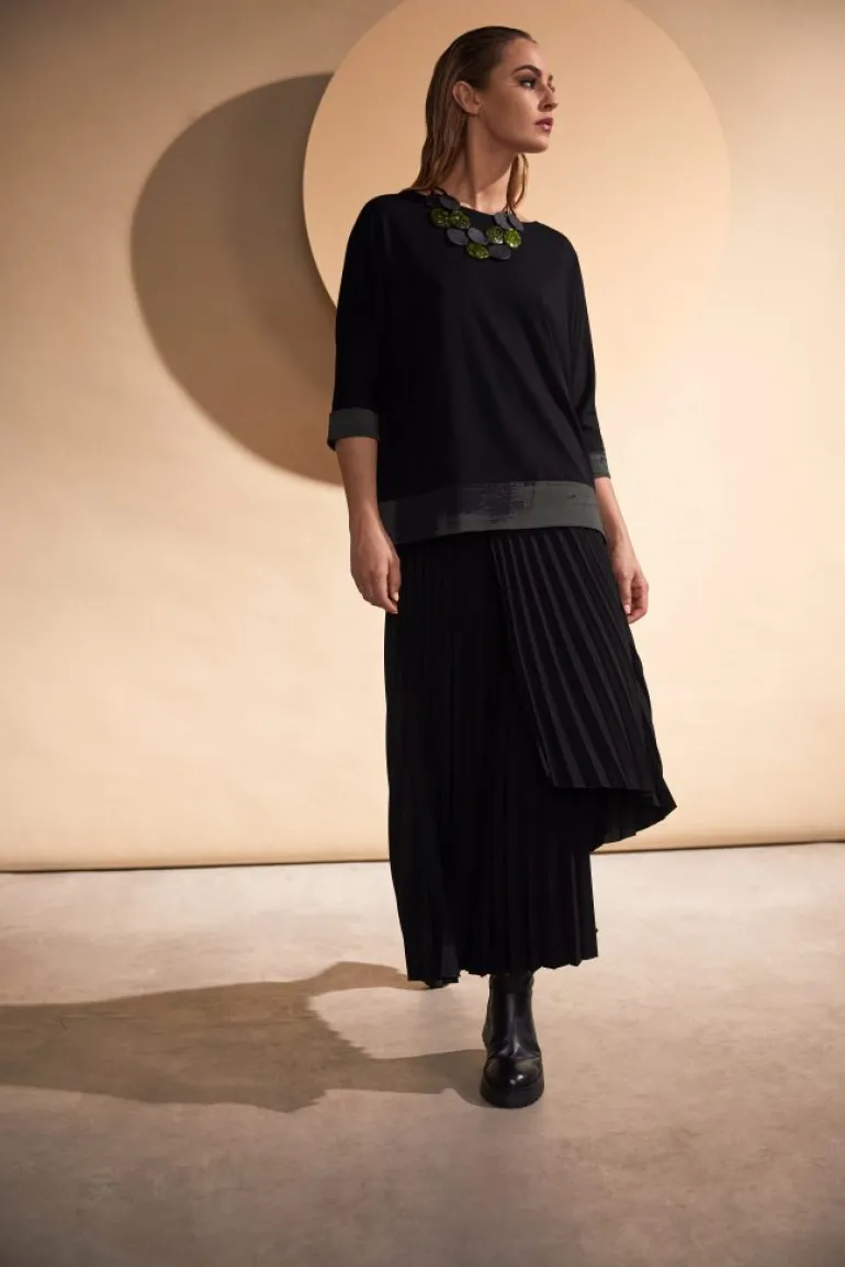 Naya Top With Print Hem Panel Forest/Black