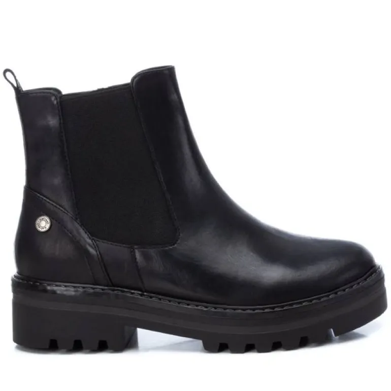 Refresh PU Ankle Boots Black