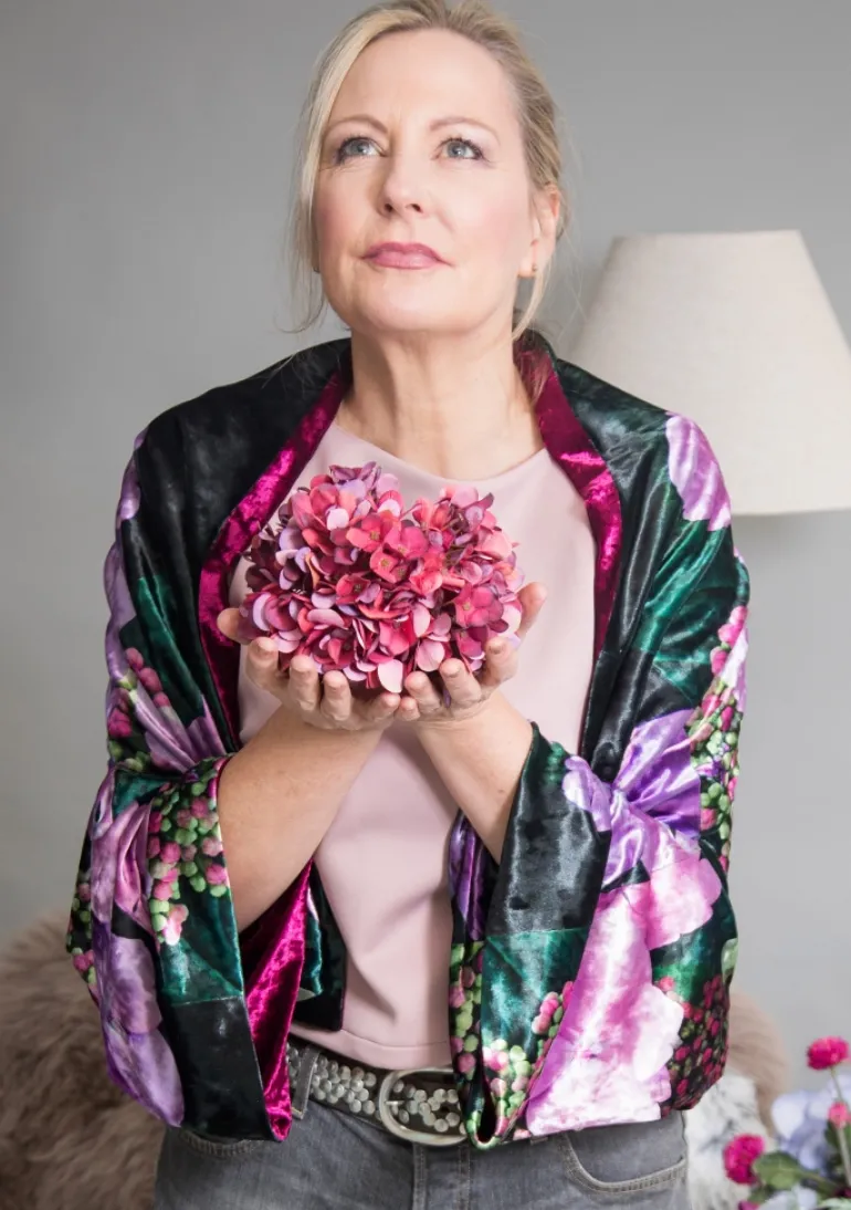 VELVET REVERSIBLE KIMONO - HYDRANGEA