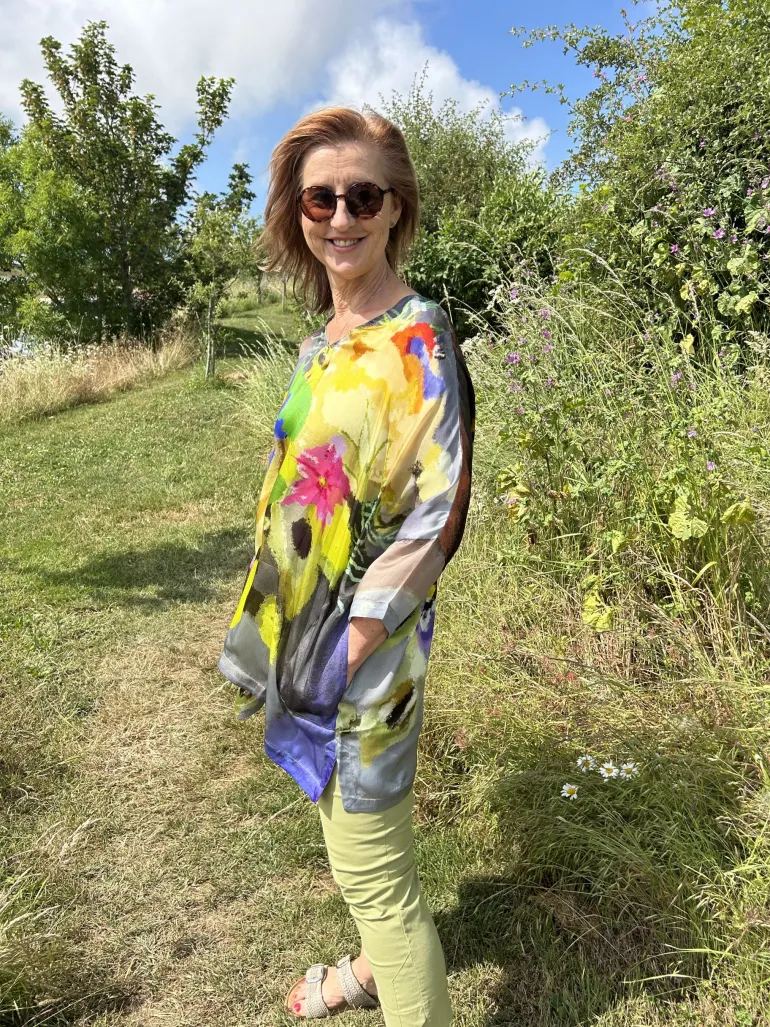 Yavi Bold Floral Tunic