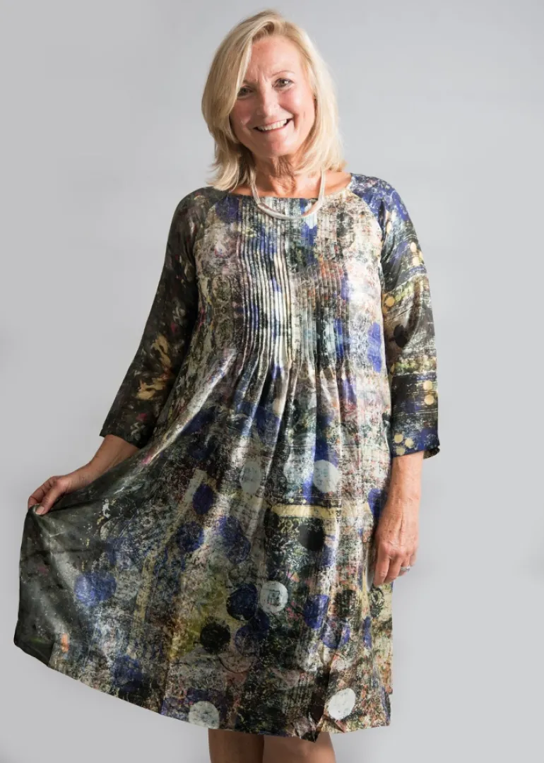 YAVI SILK DRESS PLEATED YOKE CIRCULAR PRINT